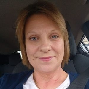 Meet your Posher, Denise